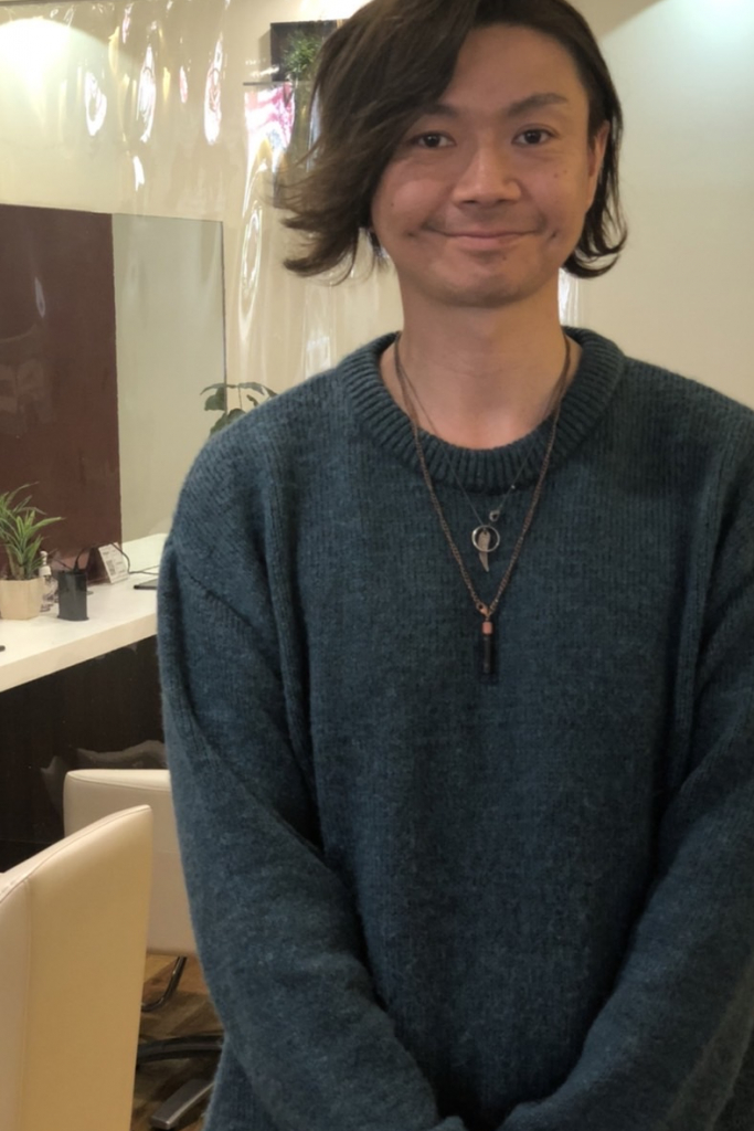 西葛西にある美容室「シーズヘア（SEES HAIR ）」のスタッフ「 伊藤　圭介」の画像