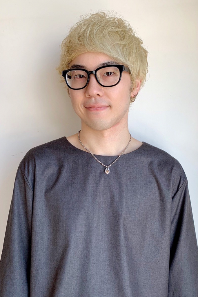 西葛西にある美容室「シーズヘア（SEES HAIR ）」のスタッフ「 吉田　ユウマ」の画像