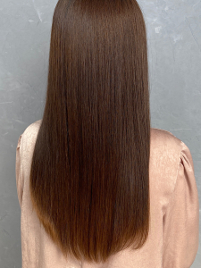 西葛西にある美容室「シーズヘア（SEES HAIR ）」のヘアスタイル「韓国風くすみブルー大人可愛い」