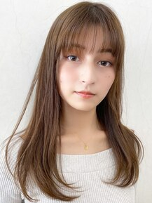 西葛西にある美容室「トゥーヘア（too hair ）」のヘアスタイル「大人可愛いまろやかストレート」