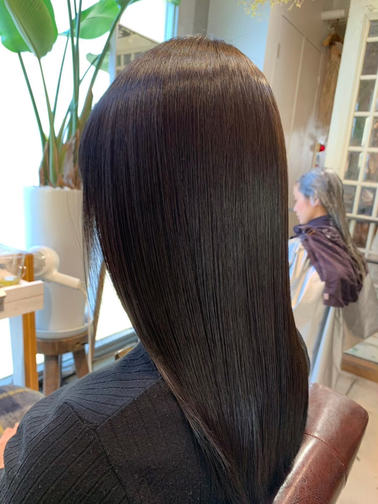 西葛西にある美容室「シーズヘア（SEES HAIR ）」のヘアスタイル「髪質改善トリートメント」の拡大画像
