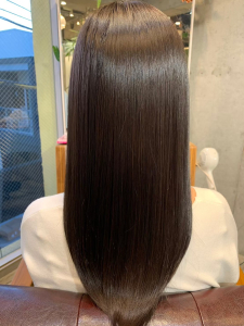 西葛西にある美容室「トゥーヘア（too hair ）」のヘアスタイル「髪質改善縮毛矯正【西葛西】」
