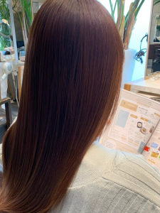 西葛西にある美容室「トゥーヘア（too hair ）」のヘアスタイル「艶髪グレージュ【西葛西】」