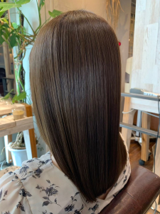 西葛西にある美容室「トゥーヘア（too hair ）」のヘアスタイル「髪質改善縮毛矯正【西葛西】」